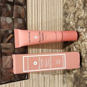 Naturium Phyto-Glow Lip Balm, Color-Petal